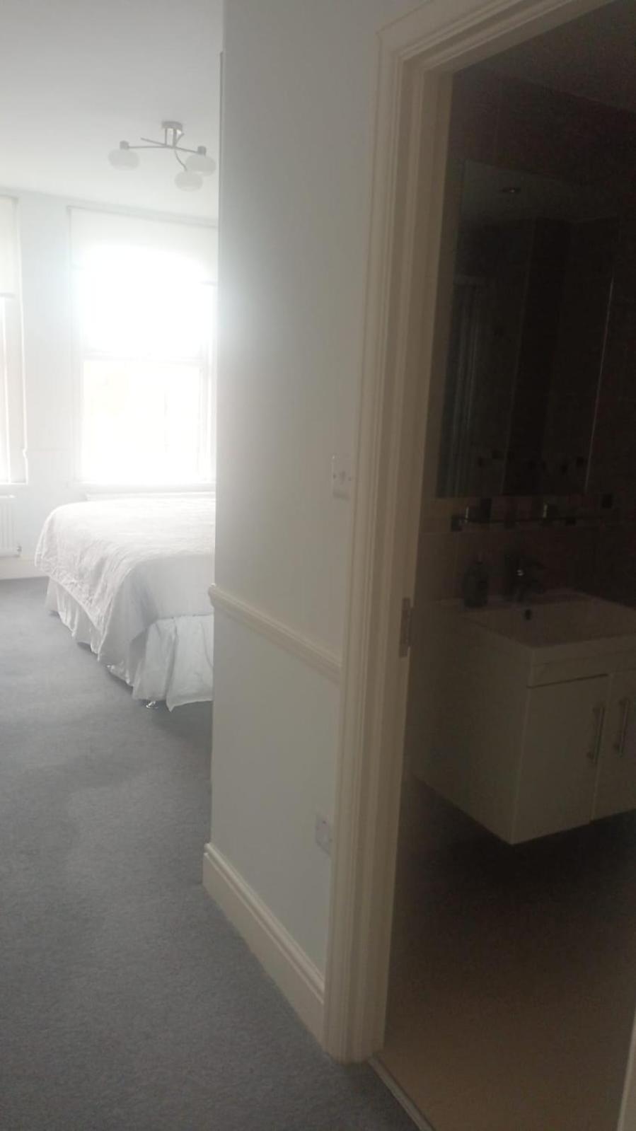 Elegant Flat In St Johns Wood *